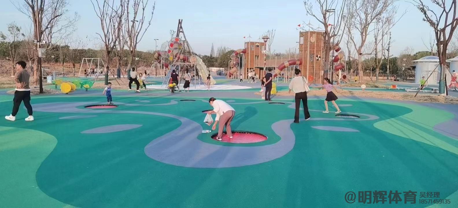 琼结公园跑道是用什么材料做成的